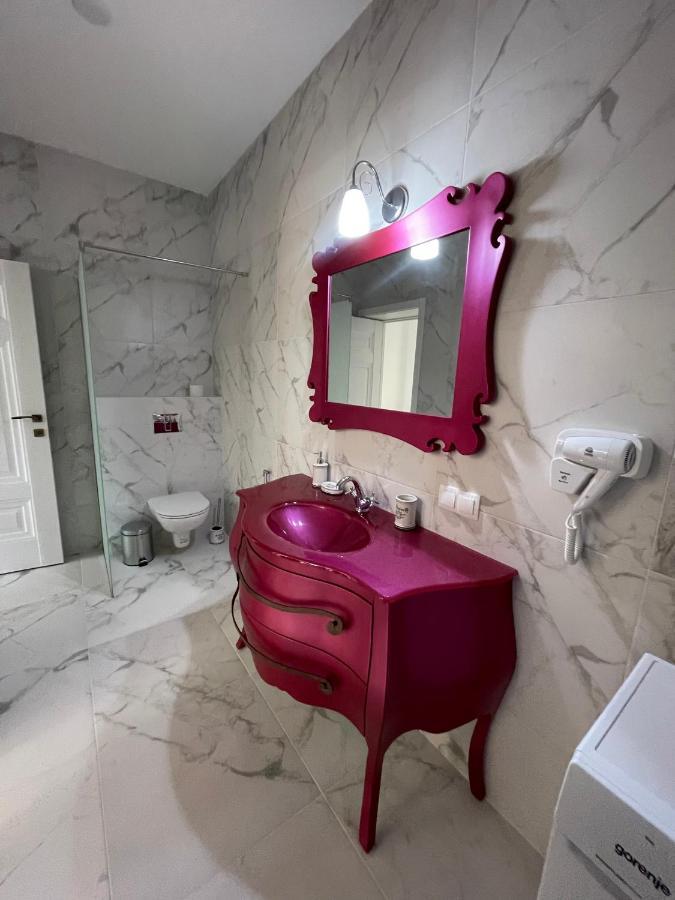 Boutique Hotel Enjoy Sergeyevka Bagian luar foto
