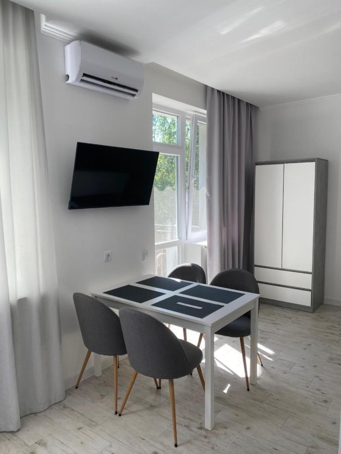 Boutique Hotel Enjoy Sergeyevka Bagian luar foto