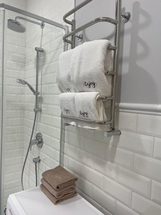 Boutique Hotel Enjoy Sergeyevka Bagian luar foto