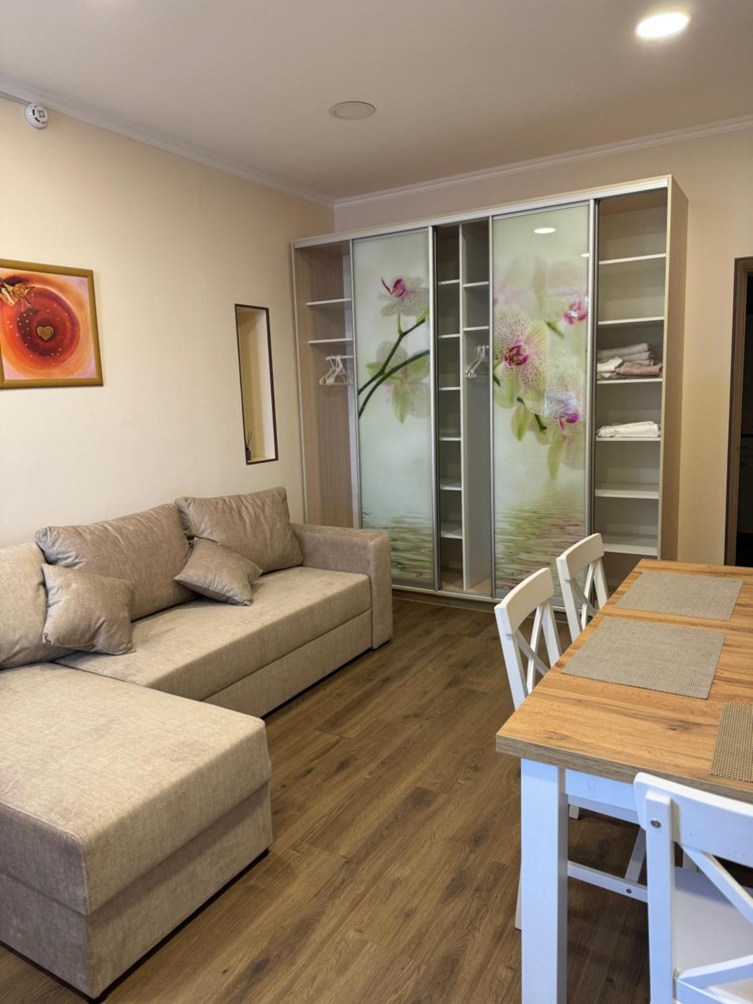 Boutique Hotel Enjoy Sergeyevka Bagian luar foto